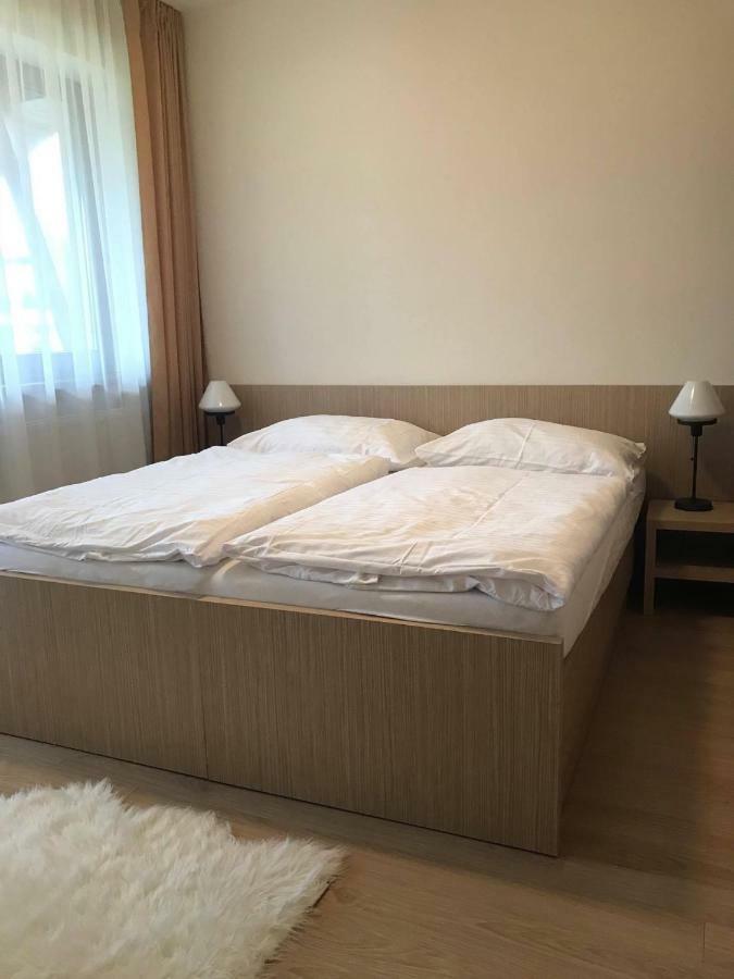 Apartmány Sabai Dee Stará Lesná Exterior foto