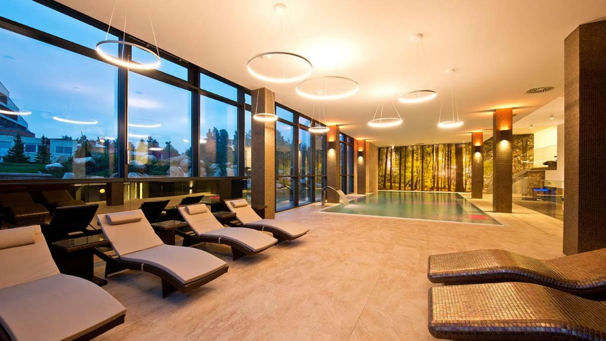 Apartmány Sabai Dee Stará Lesná Exterior foto