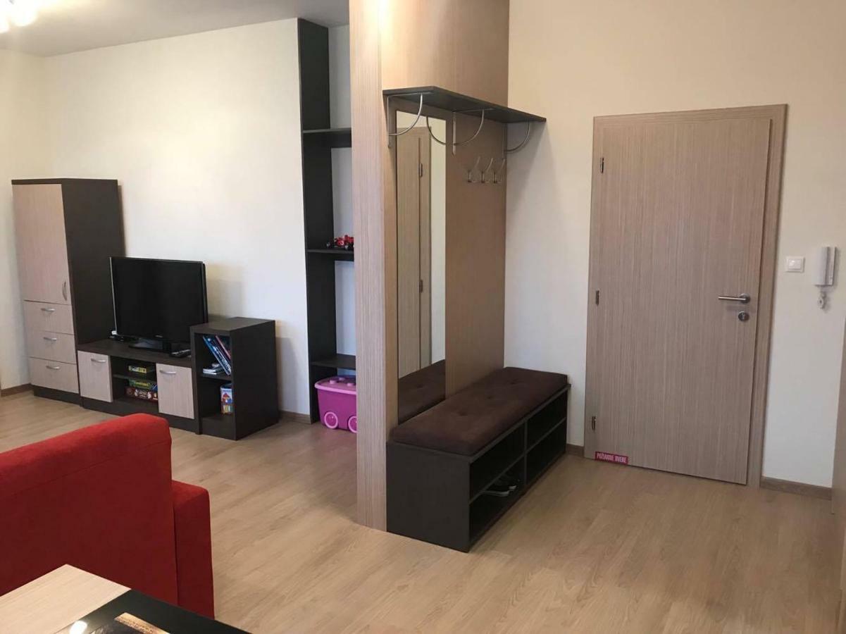 Apartmány Sabai Dee Stará Lesná Exterior foto